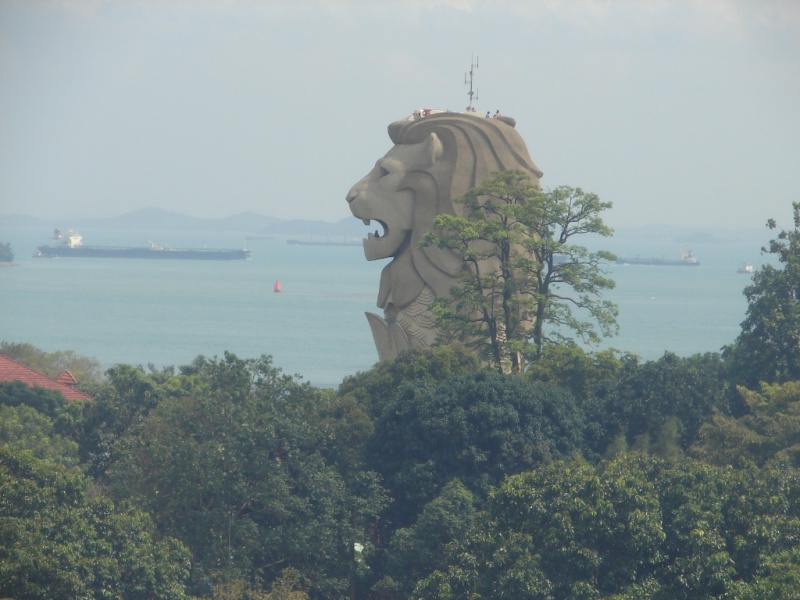 2008/03(March)/AroundTheWorld/1st 4 Stops/800x600_3 Merlion, Singapore  city icon.JPG